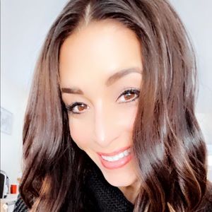 Meet your Posher, Lexi